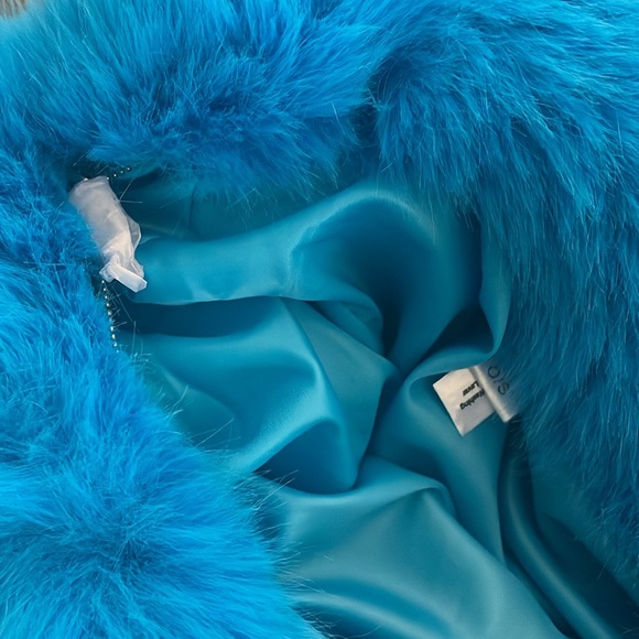 Akira NWOT Tote - Picture 5 of 9